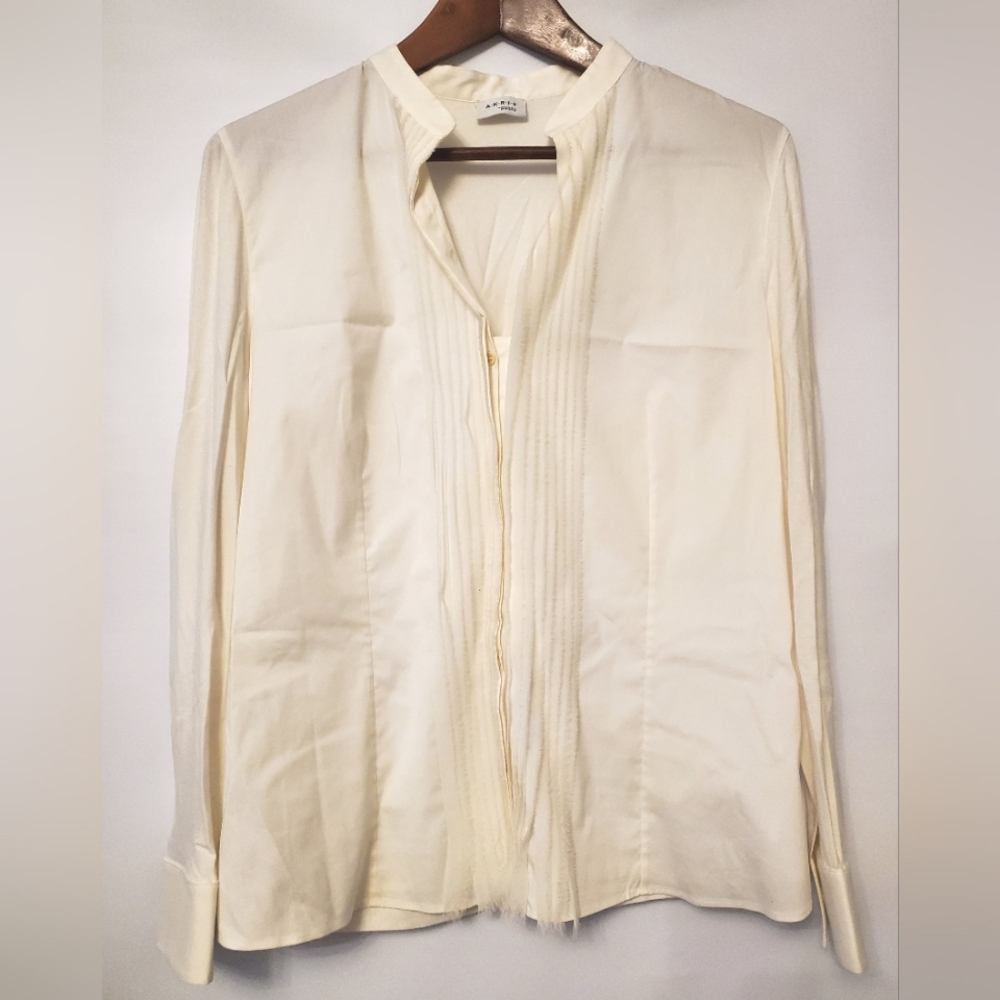 Akris Punto ivory blouse